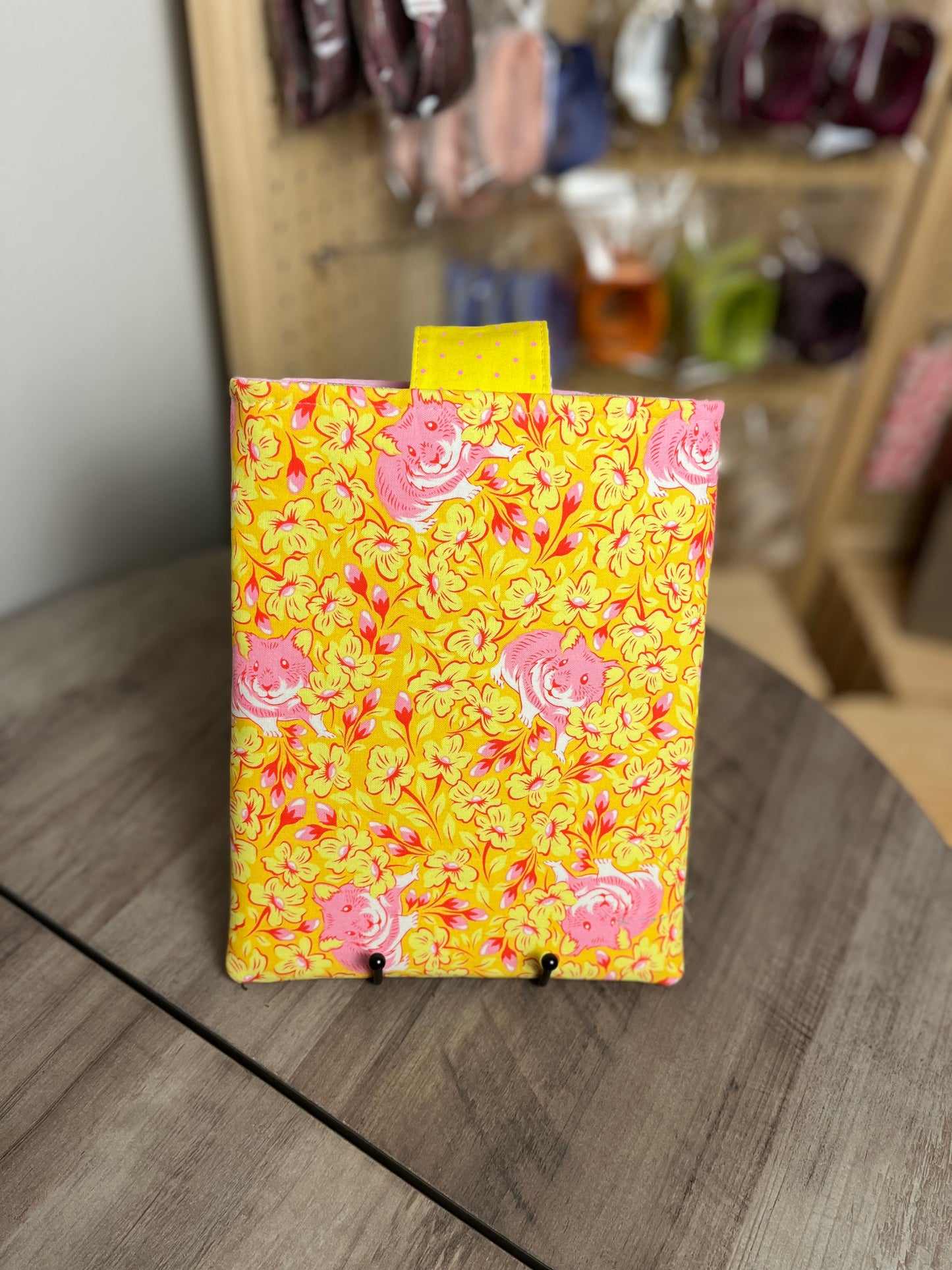 Besties Chubby Cheeks Buttercup Book Sleeve