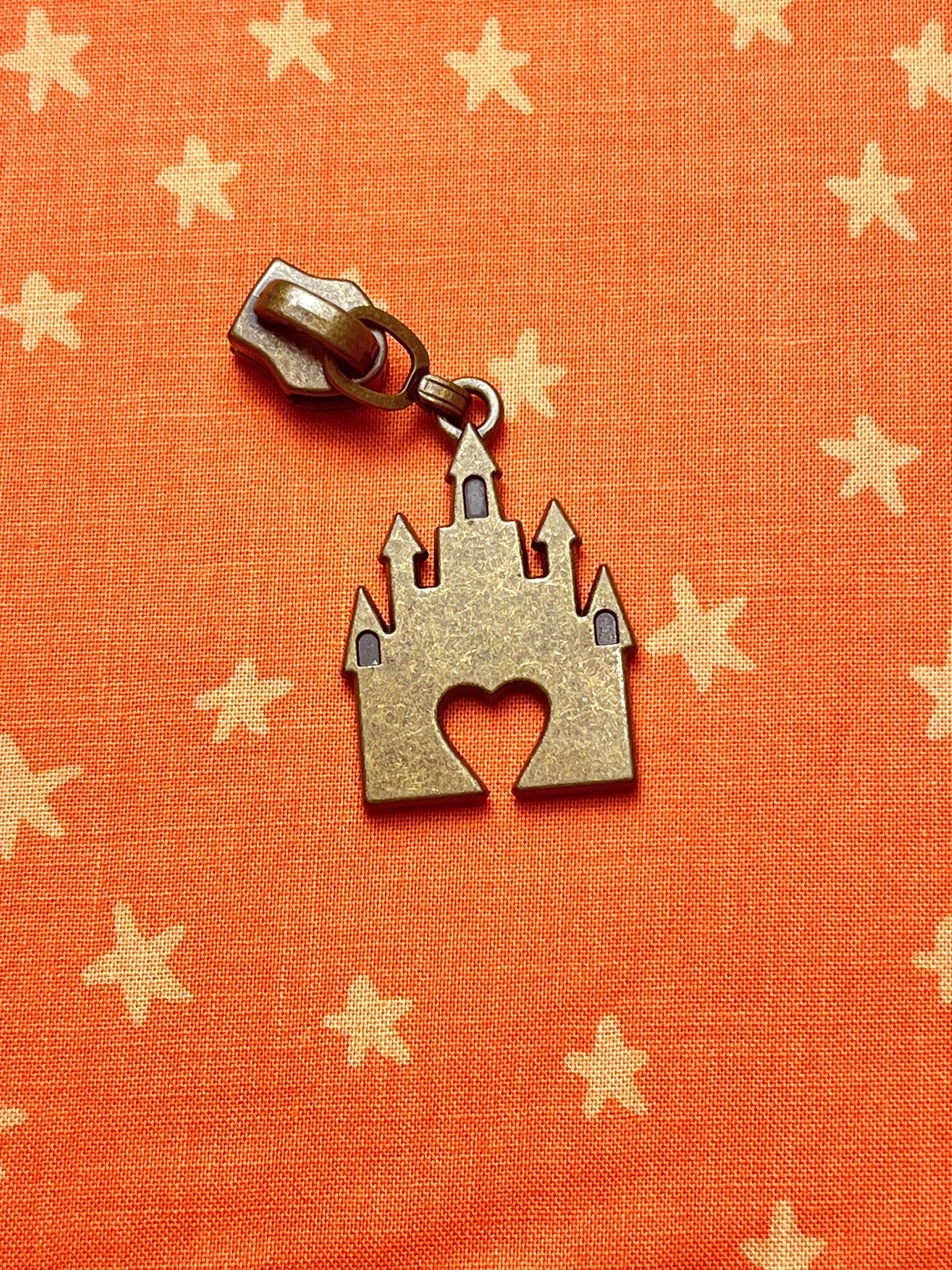 Castle #5 Zipper Pull
