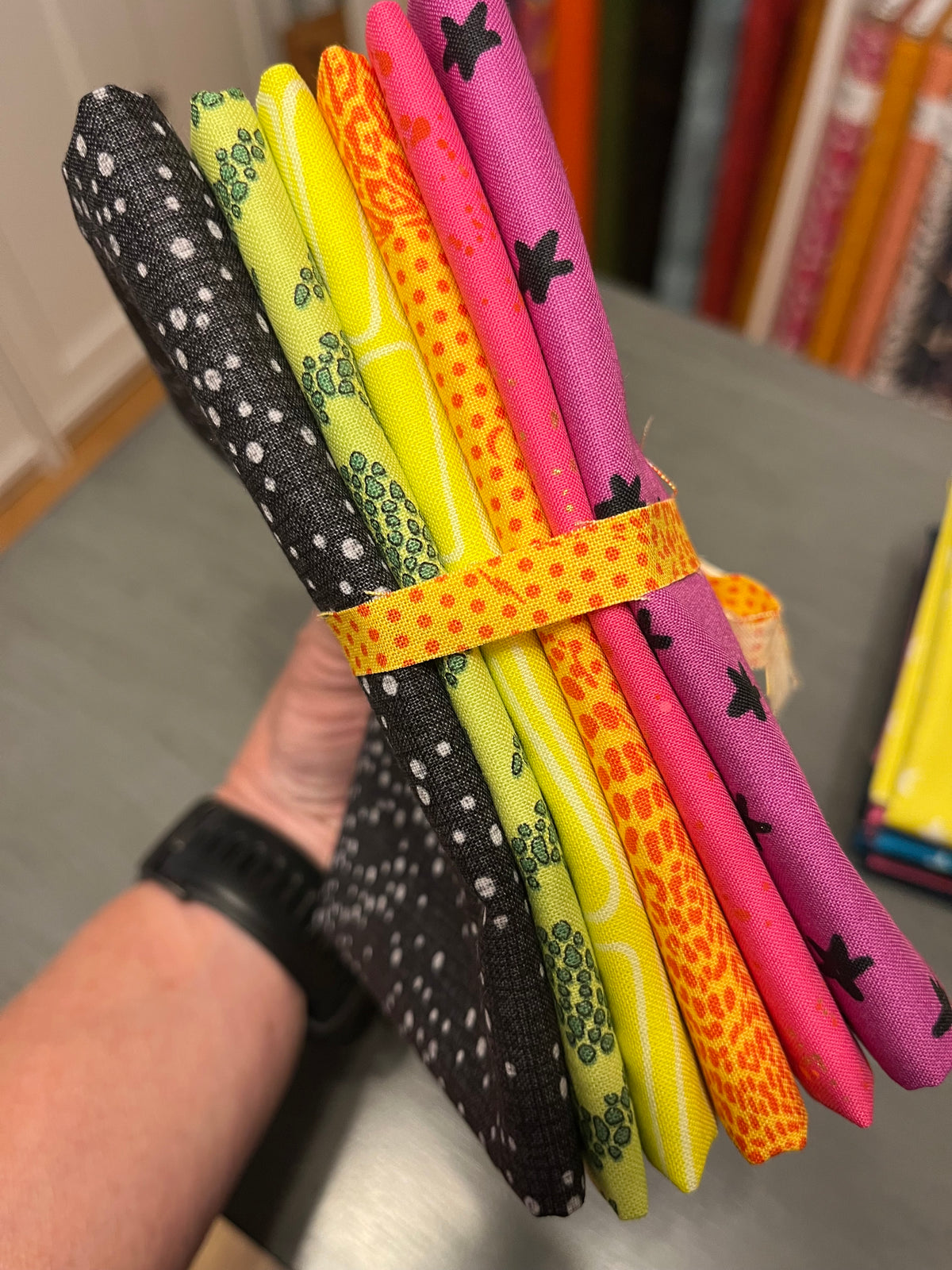 Chaos β Fat Quarter Bundle