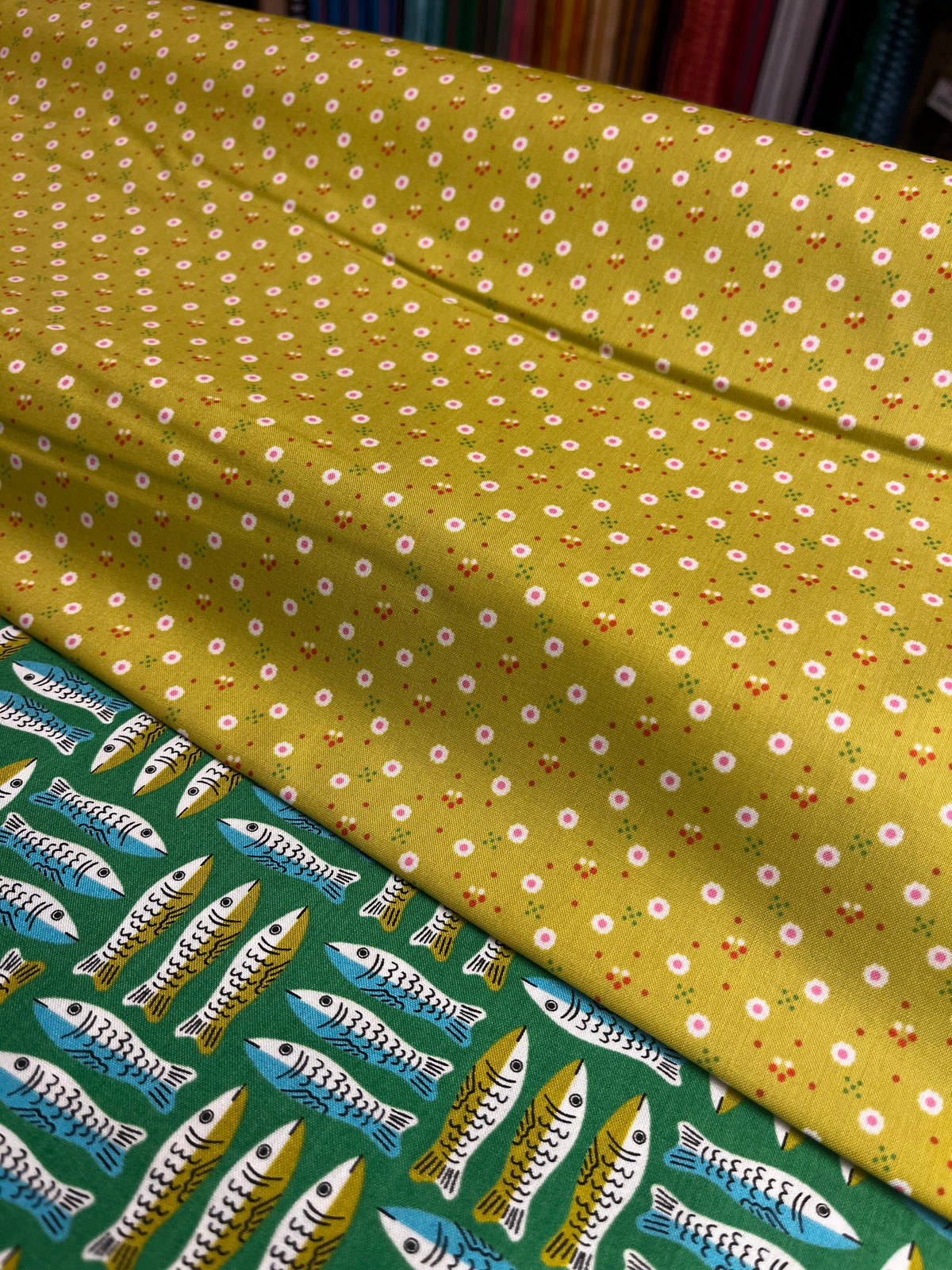 1 800 Calico-Verdant
