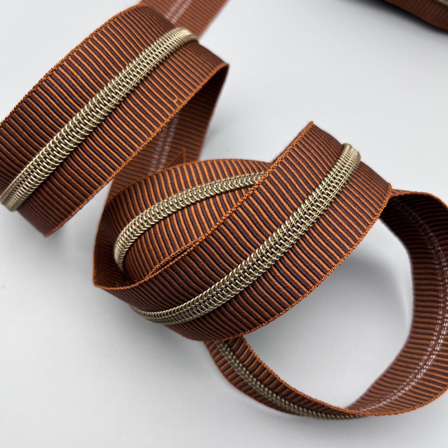 Maple Mocha Striped #5 Zipper Tape