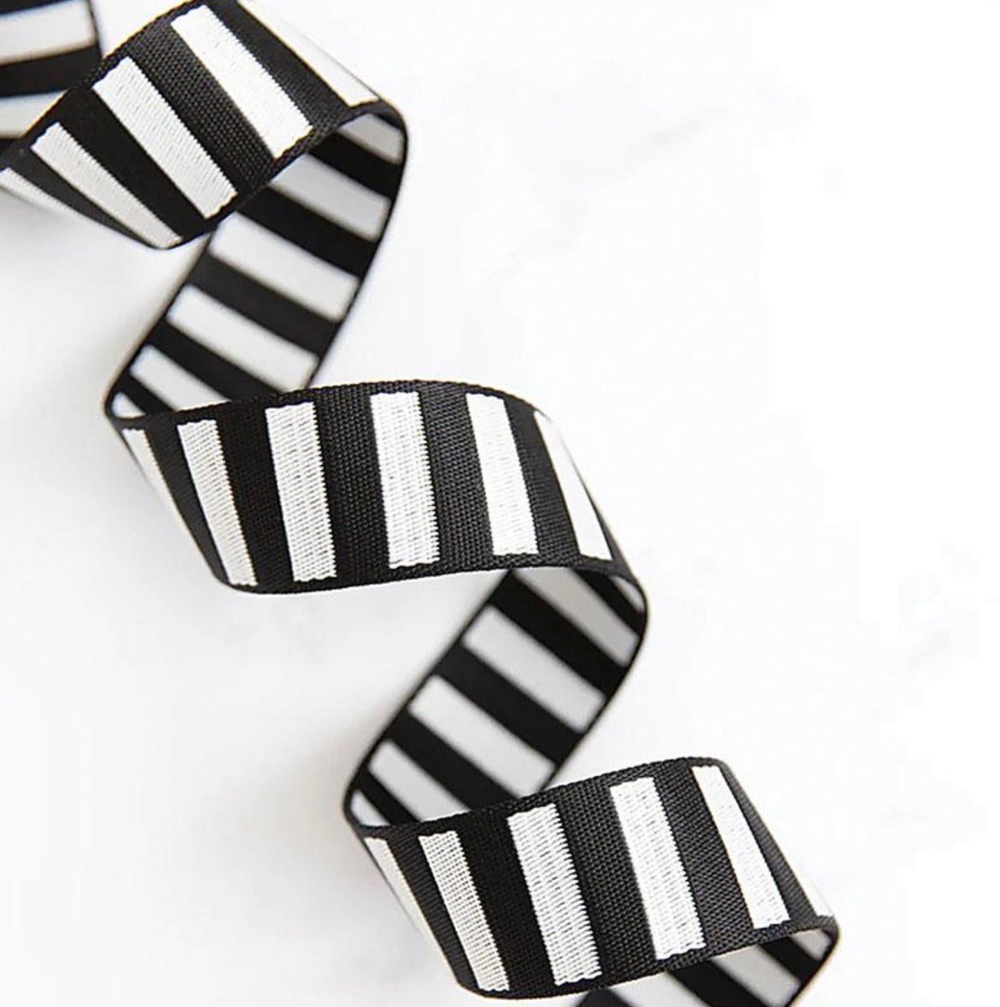 Bold Stripe Webbing Black and White