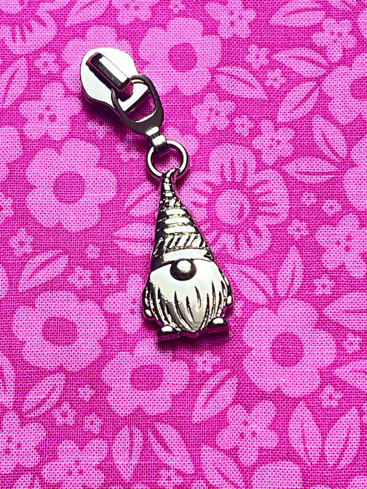 Gnome #5 Zipper Pull