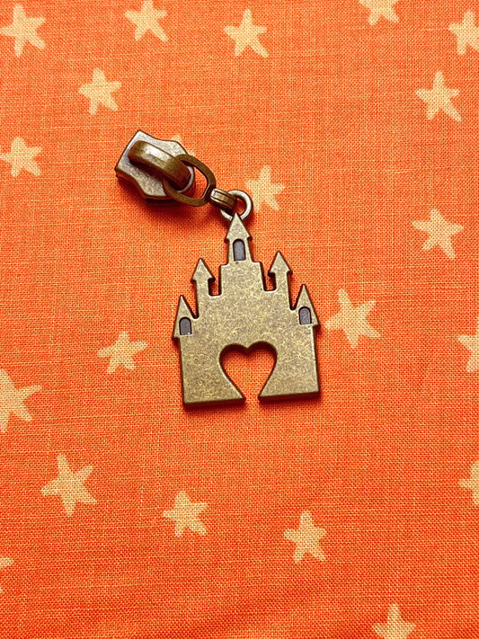 Castle #5 Zipper Pull