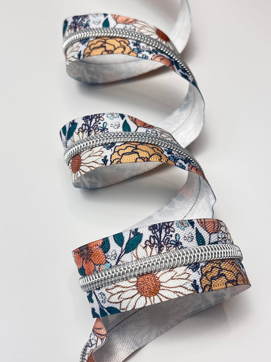 Daisy Floral with Silver-#5 Zipper Tape