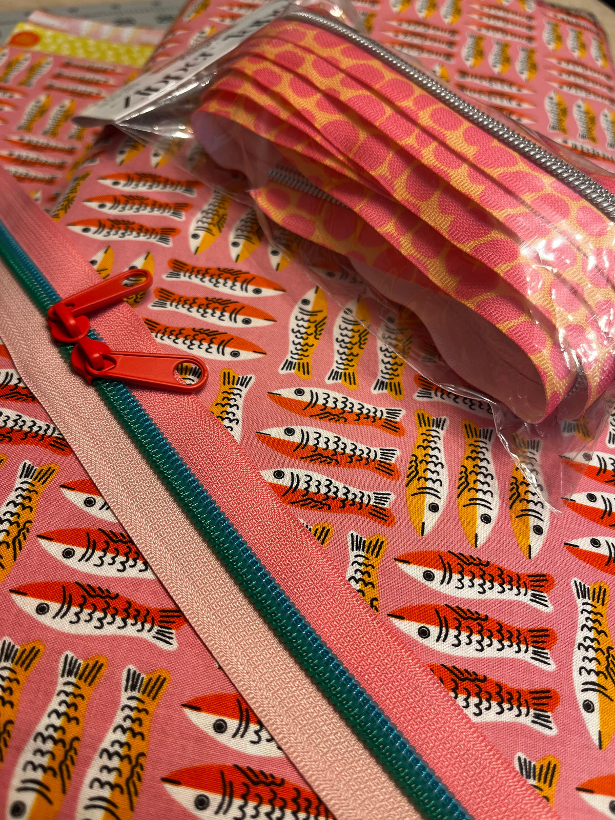 1 800 Calico-Lucky Pink